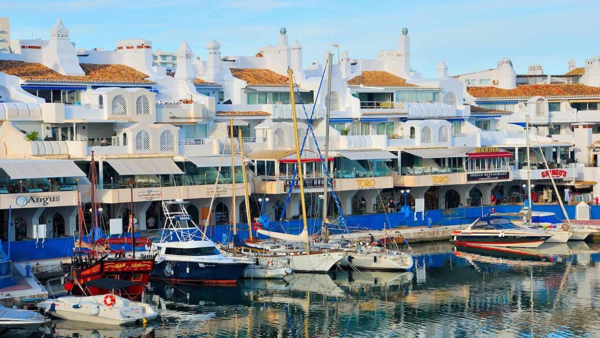 Agata & Parking Apartment Benalmadena Exterior photo