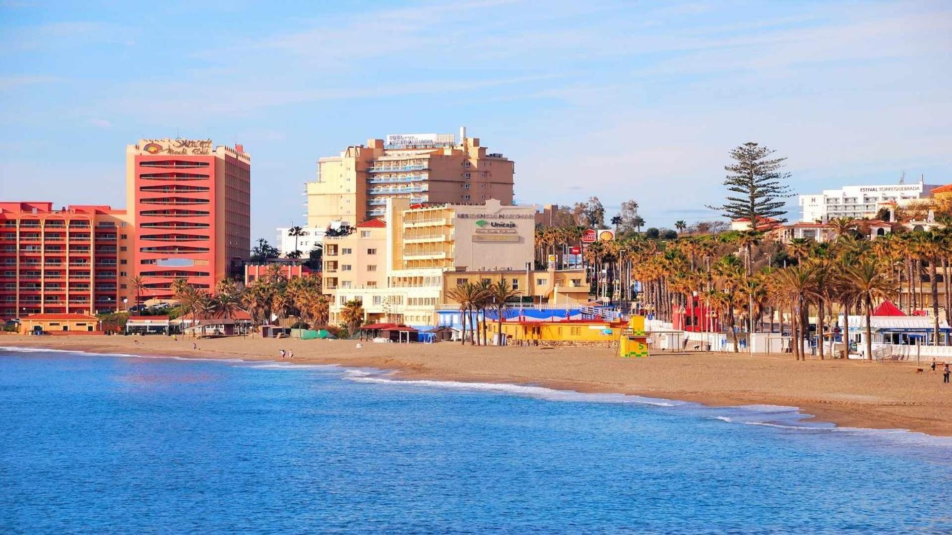 Agata & Parking Apartment Benalmadena Exterior photo