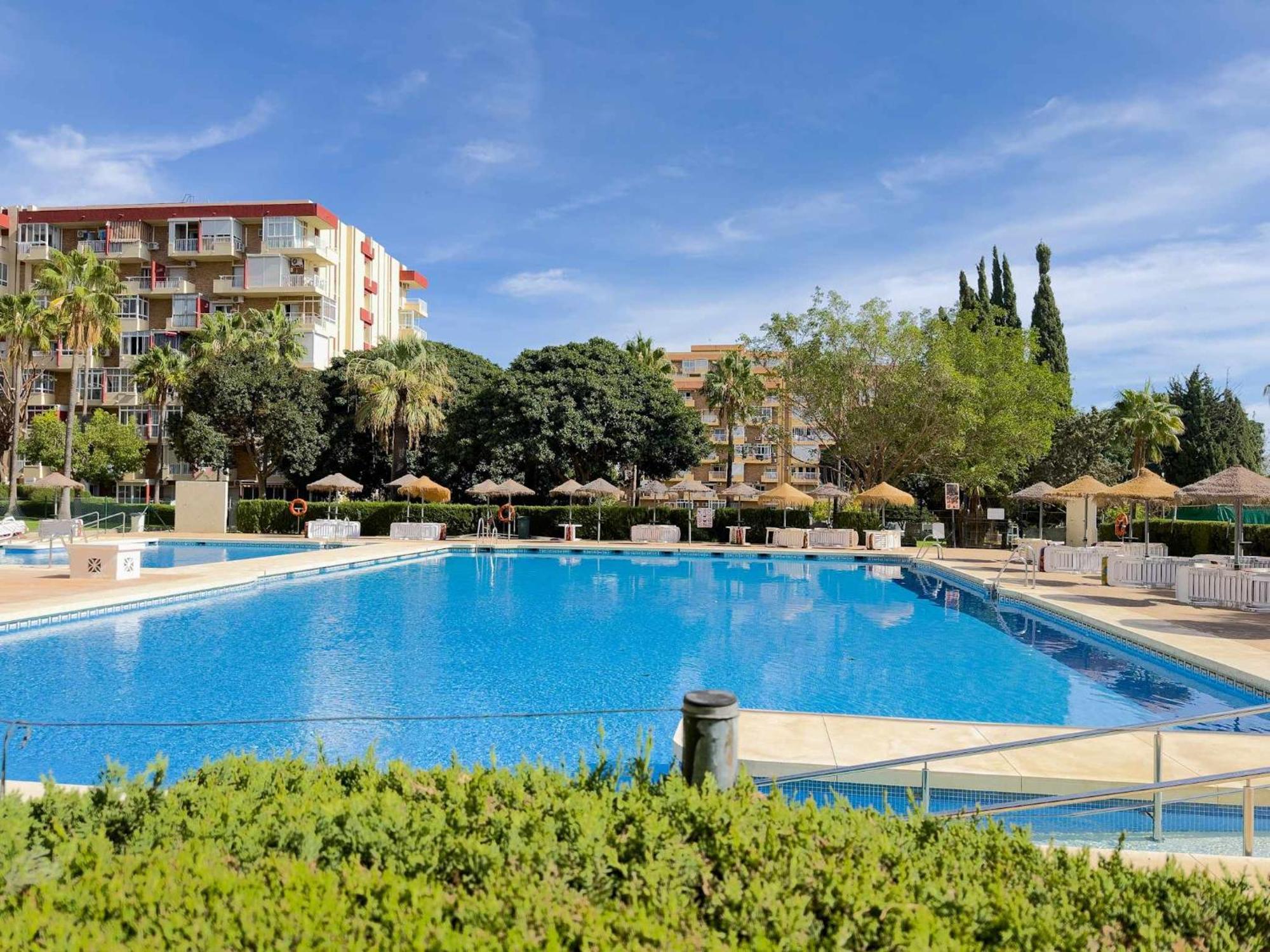 Agata & Parking Apartment Benalmadena Exterior photo