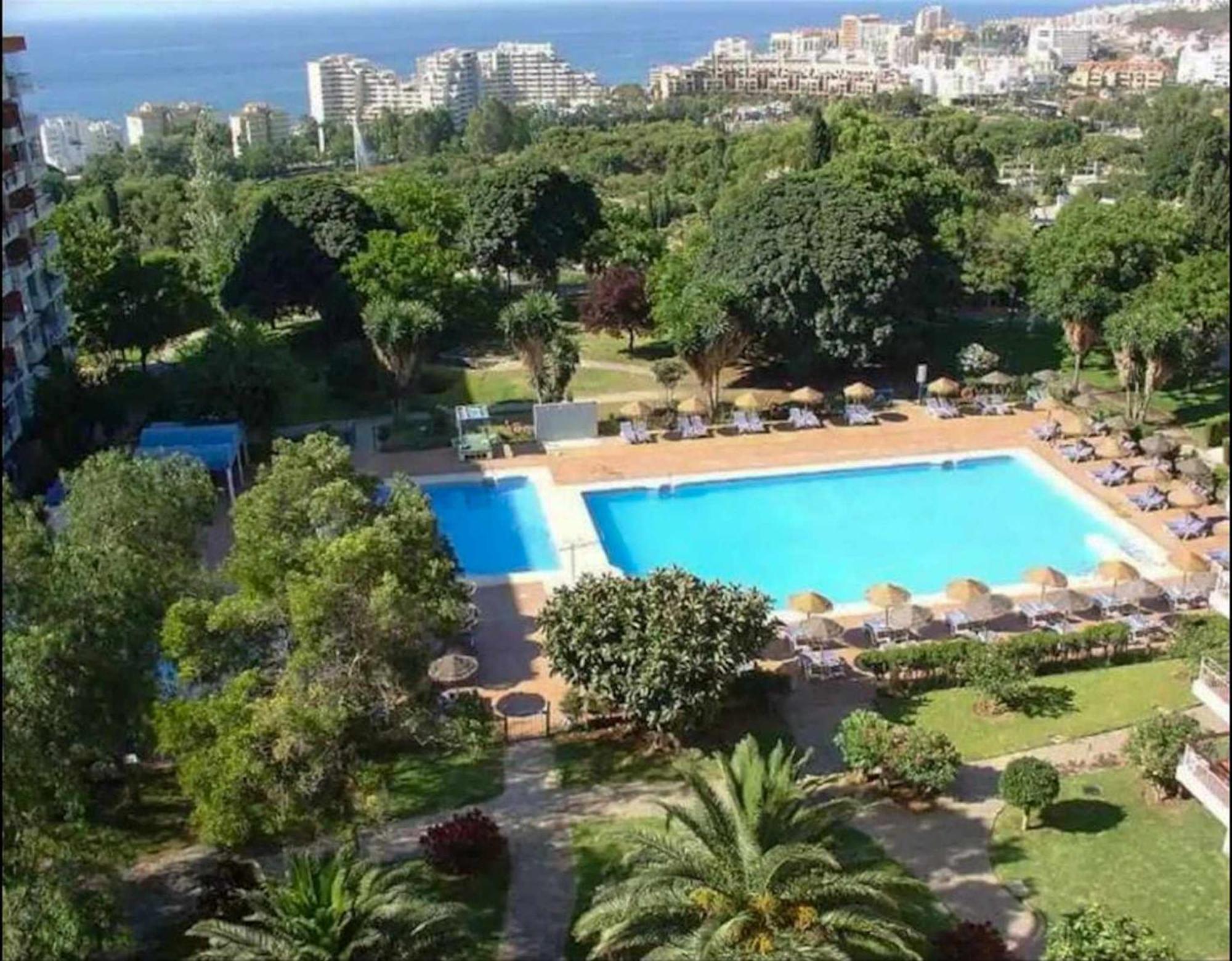 Agata & Parking Apartment Benalmadena Exterior photo
